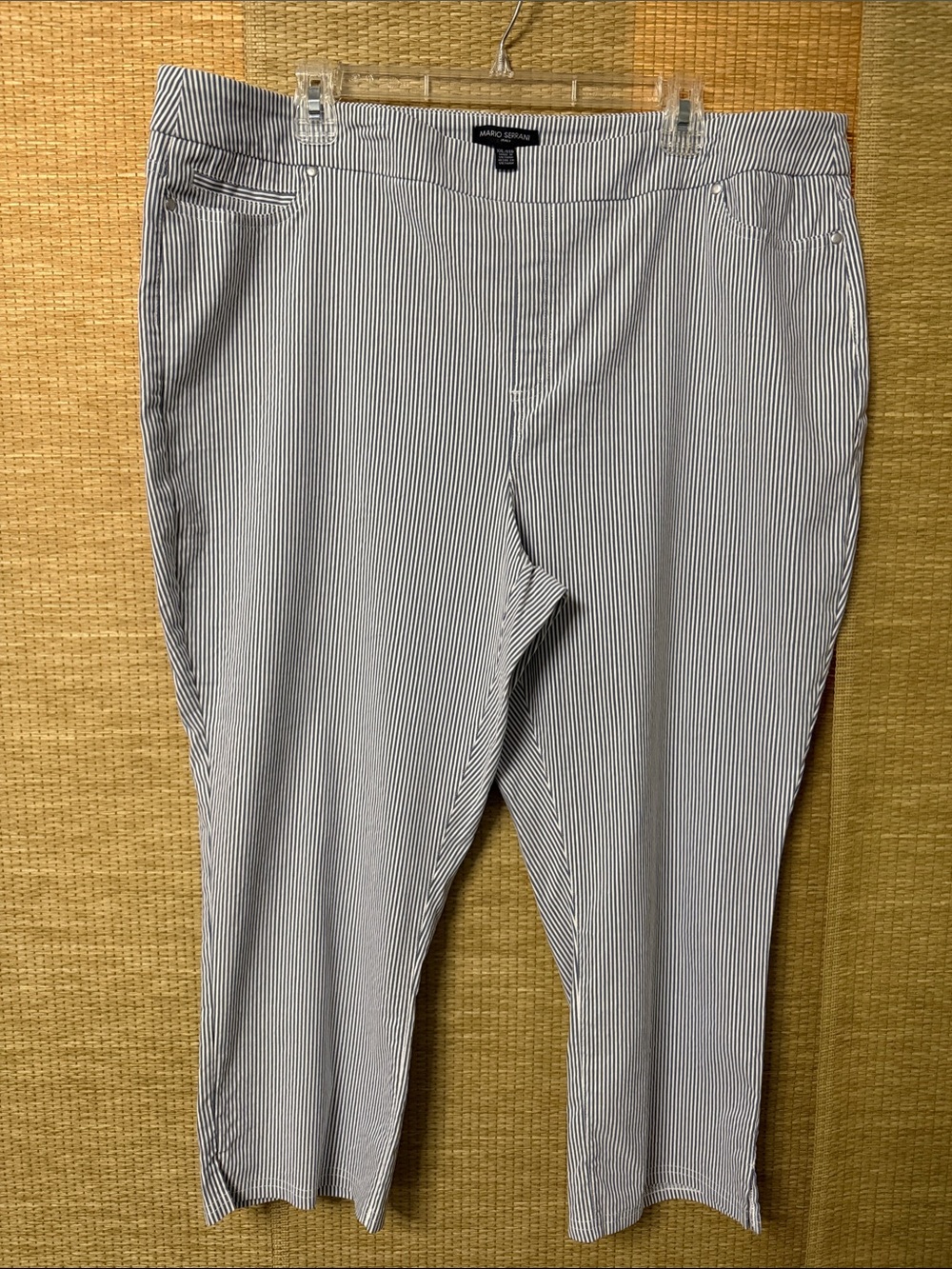 Mario Serrani Navy and White Pinstripe Cropped Pants